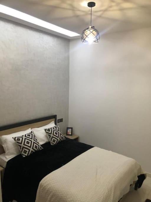 Appart Luxueux Securise Parking 10 Min Medina Fez Esterno foto